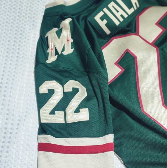 FANATICS EUC WOMEN'S SIZE MEDIUM MINNESOTA WILD NHL "FIALA" TEAM JERSEY - Picture 8 of 8